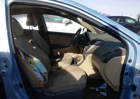 2014 Hyundai Accent Gls z USA, uszkodzony, nr VIN KMHCT4AE7EU645780